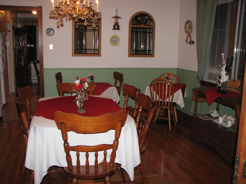 Magnolia B&B Granby Extérieur photo